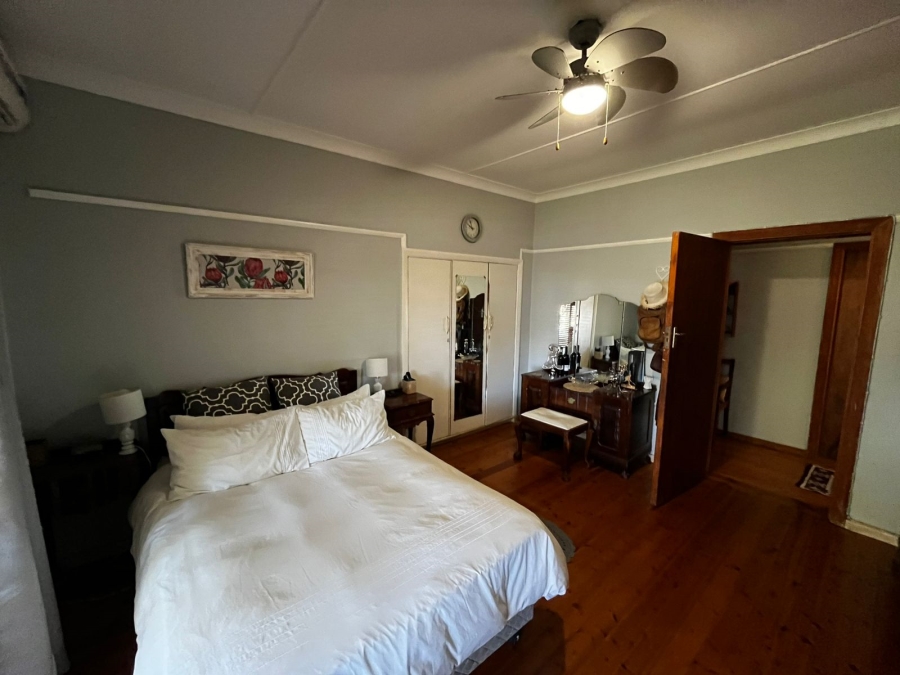 4 Bedroom Property for Sale in Rouxpark Western Cape